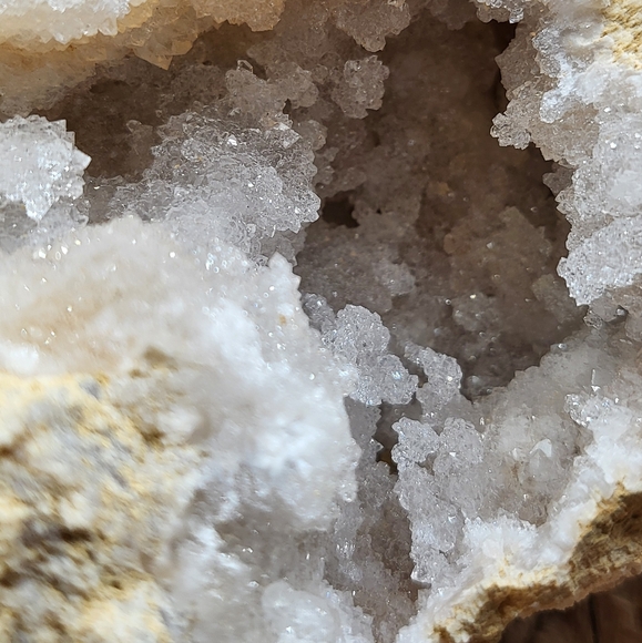 Natural Raw Quartz Geode - NWOT - Picture 4 of 16